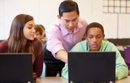 Google Chromebooks & Apps Dominate Education Space